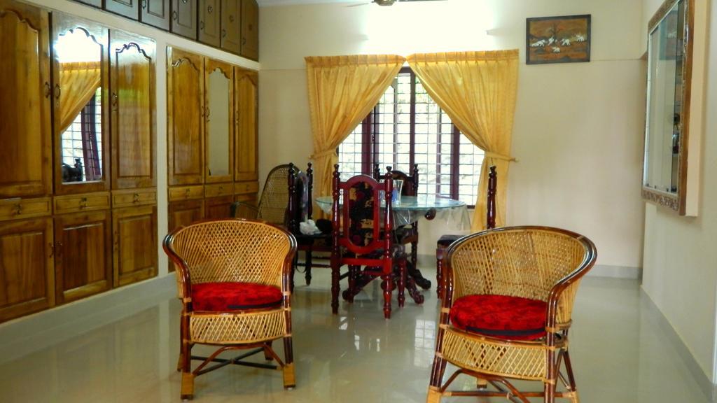 Ganesh Ayurveda Holiday Home Apartment Kovalam Exterior foto